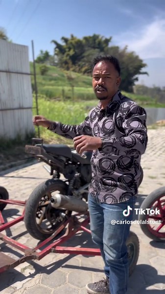 Carlos stunt on TikTok