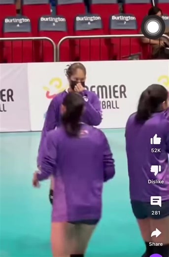 ‏Bkit nga ba mahal kita? #fyp #deannawong #deannawongst #cmft