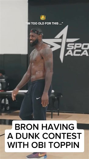 Bron doing a dunk contest against Obi Toppin Bron's athletisism at 39 years old is INSANE. - - - Via: IG/ChrisJHoops #basketball #lebron #lebronjames #dunk | Team LeBron All Day