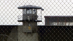 Coronavirus vaccine doses arrive at Oregon prisons