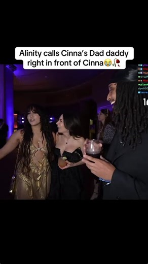 No way Alinity said THIS in front of Cinna… #cinna #agent00 #alinity #twitchclips