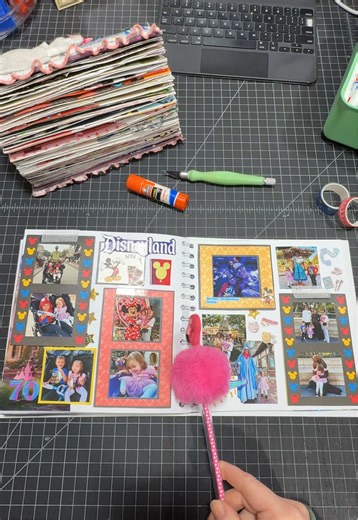 Disneyland 🤝🏼 scrapbooking ✨ Transition inspired by @Bella Grace 🫶🏼 #disneyland #scrapbooking #disneyscrapbook #junkjournal #junkjournalideas