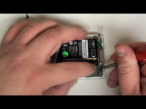 iPod 3rd Generation Repair Take Apart Video
