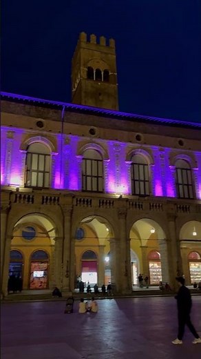 Most Beautiful Places, Historical Buildings & Travel Vibes in Bologna ,Italy