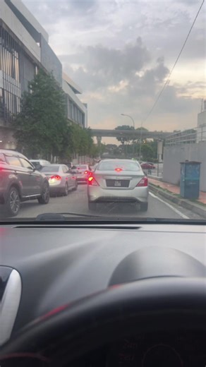 Nak balik😭😭😭😭😤🤯🤬🤬😡🥵🥵