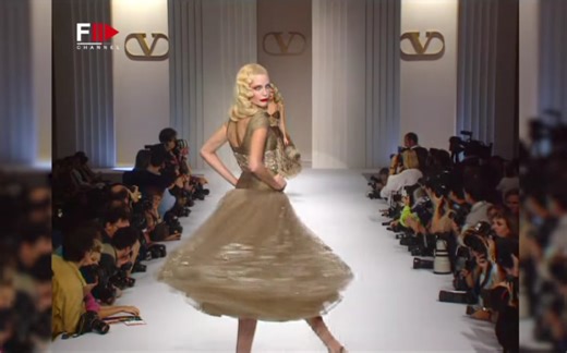 秀场 | 1995年VALENTINO 春季巴黎高级成衣发布会 | 来自fashion channel