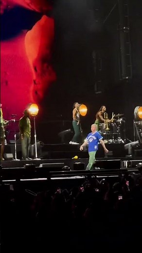Cant hold us - Macklemore ft. Ray Dalton / Mercury Wolrd Tour 2022 - Toronto