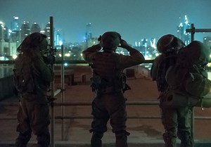 Watch: IDF commandos train to operate deep into enemy territory | The Jerusalem Post