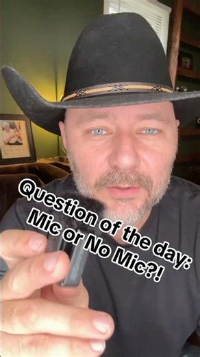 Mic or no mic? You decide #microphone #audiotest #shorts