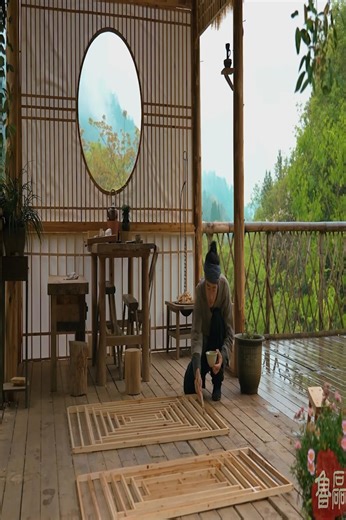 120K views · 2.9K reactions | Shells are used for windows, and fir wood for window lattices. Experience the beauty of Chinese-style window lattices, window sashes with exposed tiles, and sliding windows. | Cdrjnp ecynah tgmyj | Facebook