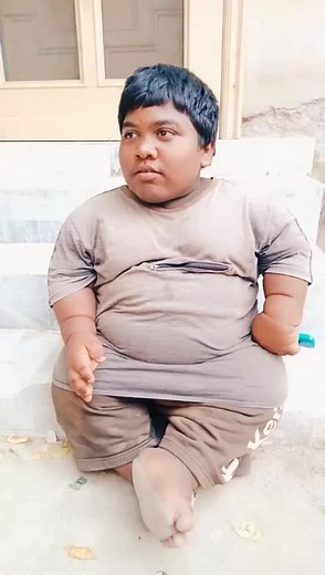 #foruyou #standwithkashmir #tarindingpliz_viryl #ariffateh #foryourpage #freefire #duet #saliqa14 #omg #100k #illu #oyehoye #lovetiktok #fyp #illu