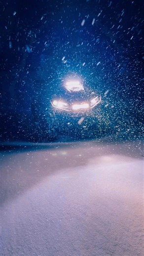 Explore the CAN AM Outlander Max Limited ATV