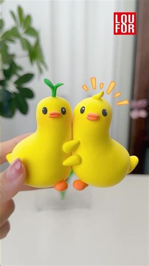 Cute Hugging Ducks Clay Tutorial 🐥 #Shorts #airdryclay #diycrafts