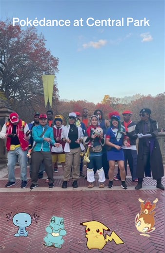 Mandatory Pokèdance at Pokémon Cosplay Meet