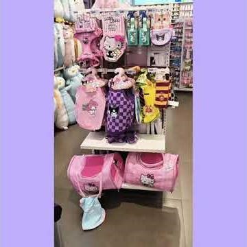 WHILE THE POPMART IS CLOSE WINDOW SHOPPING WITH US AT MINISO #mofusand #cinnamoroll #carebears #fyp