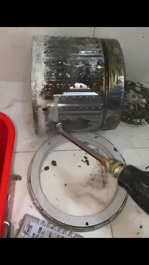 How to Clean a Washing Machine Drum Effectively