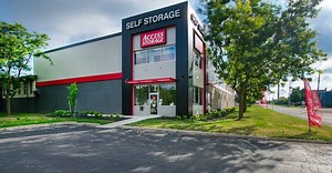 Northward Kitchener Storage @ 352 Maple Ave ✔ 4 Weeks Free