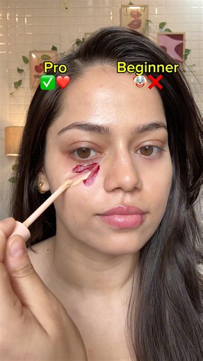 Yeh trick darkcircles k liye kaam krta hai ✅ #makeup #makeuptutorial #makeuptricks #darkcircles #diy