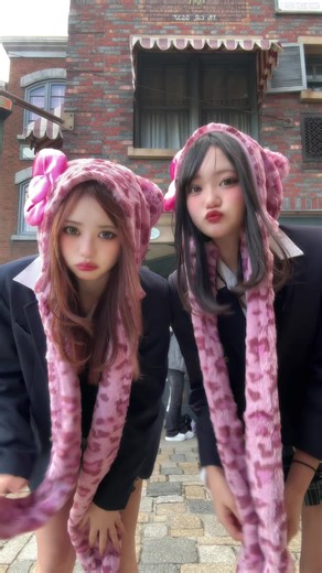 ユニバで可愛いキティちゃんの被り物を楽しもう