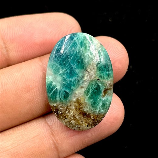 Hackmanite Green, Color Change UV Reactive, Fluorescence Crystal, Oval Cabochon,(31x21x5 Mm…28 Cts) - Etsy