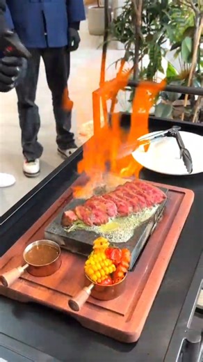 🥩 Juicy Steak Cutting ASMR | Sizzling Sounds & Tender Meat |Surviving with fire |Ultra Realistic 8K