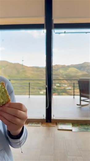 Avo Toast, Soup is almond done & Oria Likes Savory | The Raw Food World