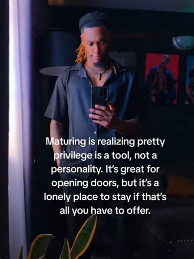 Is pretty privilege a 'cheat code' or a 'trap'? Be honest. ☕️​#prettyprivilege ​#mindset ​#highvalue ​#socialdynamics ​#darkaesthetic