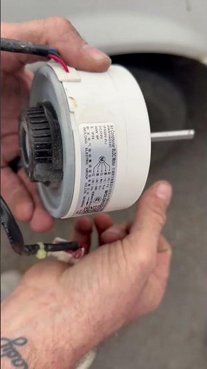 Mini split problems! Inside making a horrible sound? Check the blower motor. #fyp #tools #ac #hvac