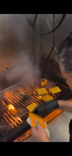 $10 cheeseburgers available in the Saloon! | The Horny Toad