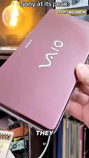 Why I Miss The Old Sony VAIO 😯😐 #shorts