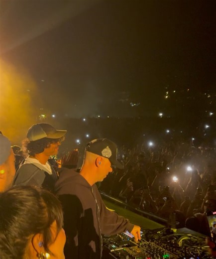 Roderika Ukelli on Instagram: "belated summer recap 🪭 (no more ahlele ahlelas pls)"