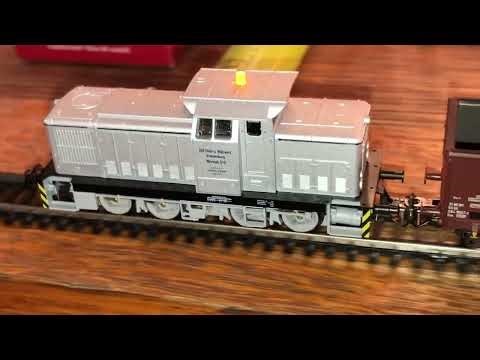 21.11.2025 V60 / BR 106 "Stahlwerk Brandenburg" Werklok 610 Ep.IV mit Güterwagen Eas