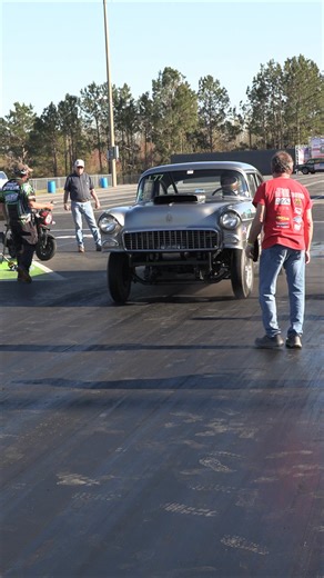 ‘Lil Tantrum” 55 Chevy B/Gas! #55chevy #chevy #oldschoolchevy #chevygasser #southeastgassers #dragracing #motorsport #dragrace #burnout #sports #gasser #nostalgia #hotrod #hotrods #oldschoolcars #cars | Red Line Motorsports Media