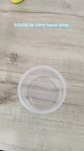 Tutorial de cómo hacer slime casero fácil y divertido