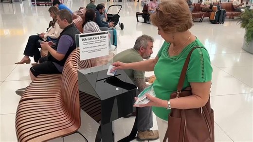 Airports set up donation boxes for TSA workers amid government shutdown
