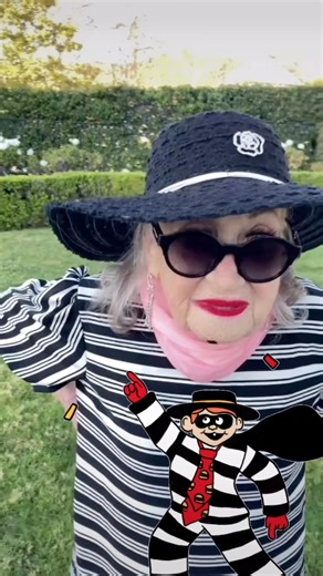 150K views · 6.6K reactions | But am I wrong? Lol | Sassy Gran | Facebook