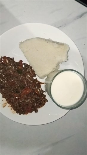 Hi guys let's make simple and tasty omena and ugali for dinner #shortvideo #food #cooking #foodie