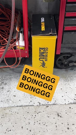 Just waiting for the other 2/3 to get here. Please hurry 😂😂 #toyota #4runner #letsgoplaces #ome #bilstein