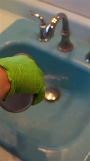 25K views · 422 reactions | Giving a Toilet and Sink a FRESH Clean | Clean That Up | Facebook