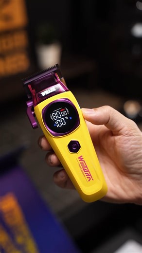 เฉลิมพล ท้าวหลวงสิทธิ์ on Instagram: "Unboxing WMARK NG-8004 #wmark #wmarkng8004 #clippers #barber #unboxing #asmr"