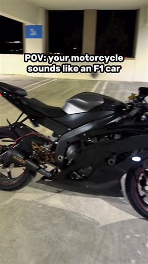 Super Squid on Instagram: "The best sounding motorcycle #motorcycle #sportbike #wheelie #yamahar6 #gopro #backpack #speed #wheelie #police #couple #bikercouple #kawasaki #ducati #bmw #aprilia #ninja #motorcycle #sportbike #wheelie #yamahar6"