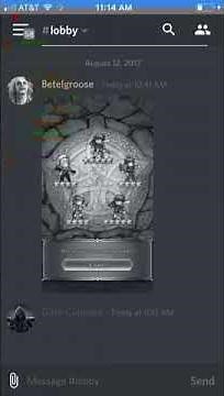 Two ways to send a blank message on Discord.