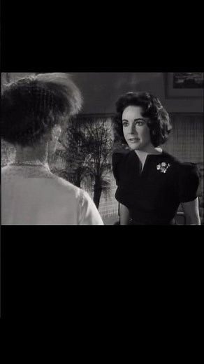 Suddenly, Last Summer (1959) with #elizabethtaylor and #katharinehepburn