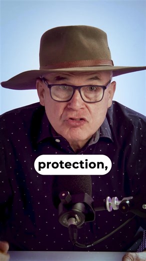 Lights out? Not at my place. When the grid drops, my home stays powered — because I’ve got a battery backing my solar. And right now, the federal battery rebate can cover up to 30% of the cost. That means blackout protection lower bills — day and night. Go quality. Go local. Go Essential Energy Solutions. | Essential Energy Solutions