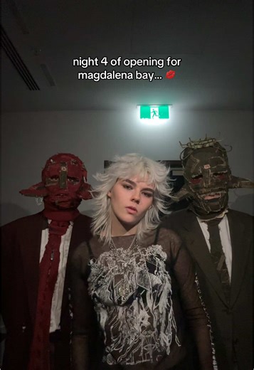 Pre-Show Rituals Revealed: Melbourne Night 4