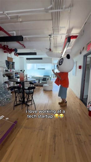 Typical day in the WeWard office #nyc #officelife #weward | NYC Life