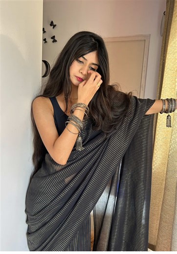 Unbelievable Saree Looks in Blue