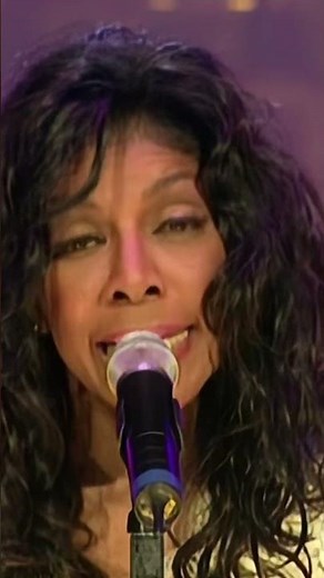 Natalie Cole - I'm A Woman (live)