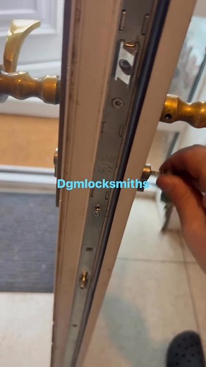 Another faulty GU Ferco gearbox replaced today, giving this door a brand-new life. Fast service, perfect alignment, and a secure finish every time.  Local, Reliable & MLA Approved Member  07436606683 – DGM Locksmiths  Emergency callouts | UPVC Repairs | Gearbox Replacements | Dgmlocksmiths | Facebook