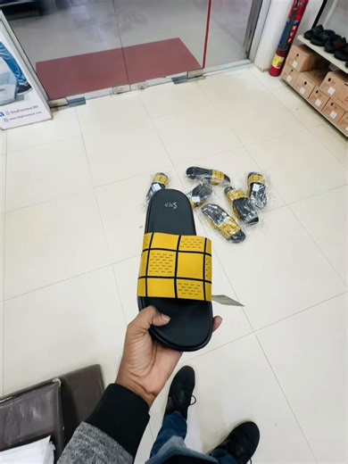 Hot Collection of Shoes in Sizes 39-44